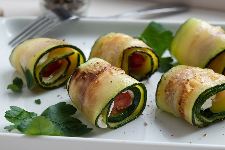 Zucchini-Schinkenröllchen