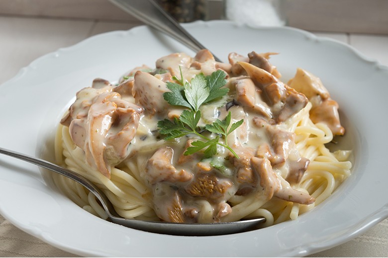 Spaghetti mit Rahm-Pfifferlingen