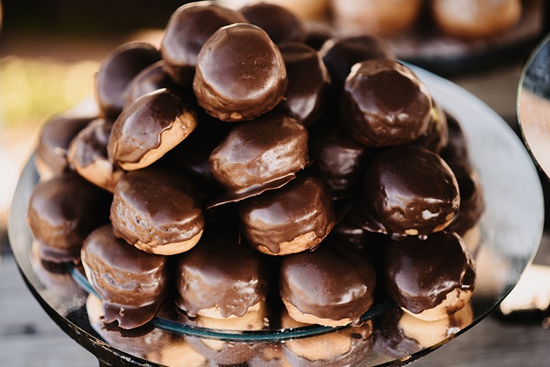 Profiteroles mit Schokolade
