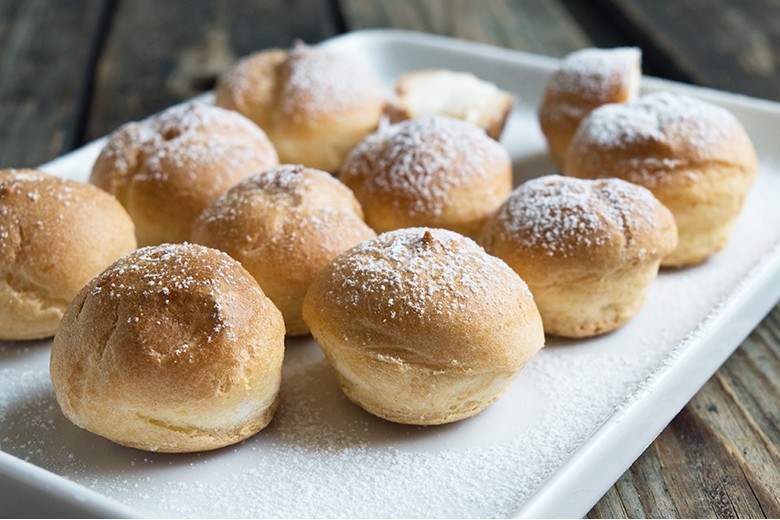 Profiteroles mit Vanillecreme