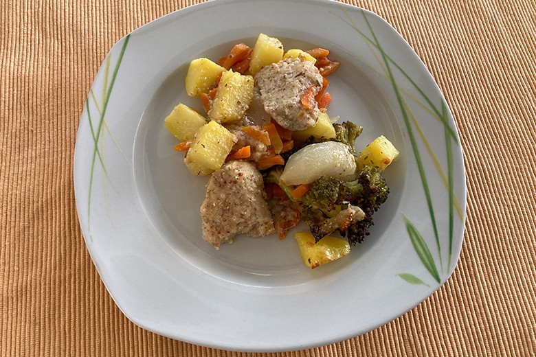Ofen-Hähnchen mit Gemüse