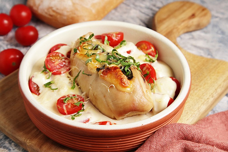 Hähnchenbrustfilet gefüllt mit Tomate-Mozzarella