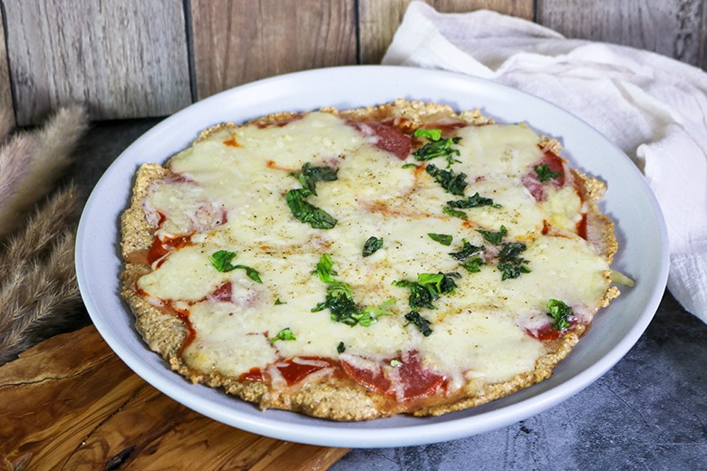 Low carb Pfannenpizza