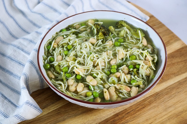 Minestrone mit grünem Gemüse