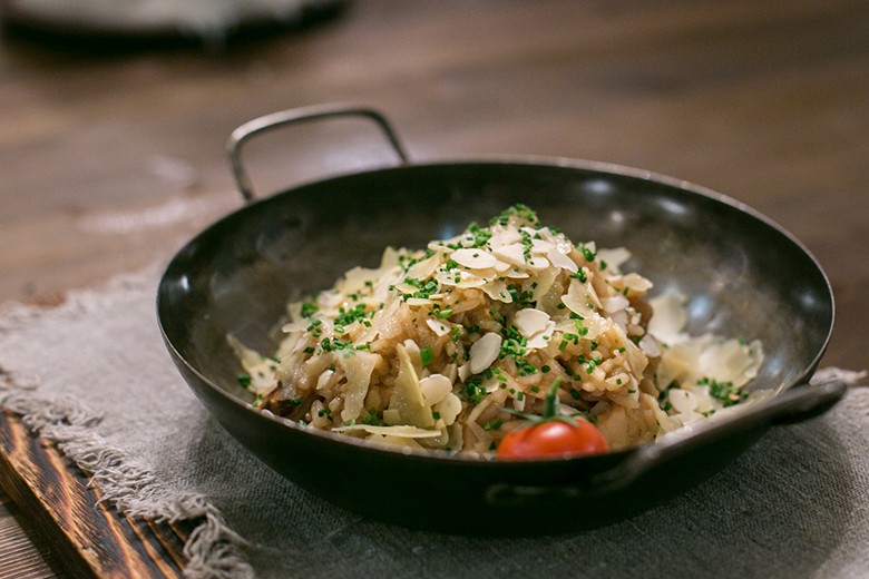Risotto mit Lachs und Erdnüssen