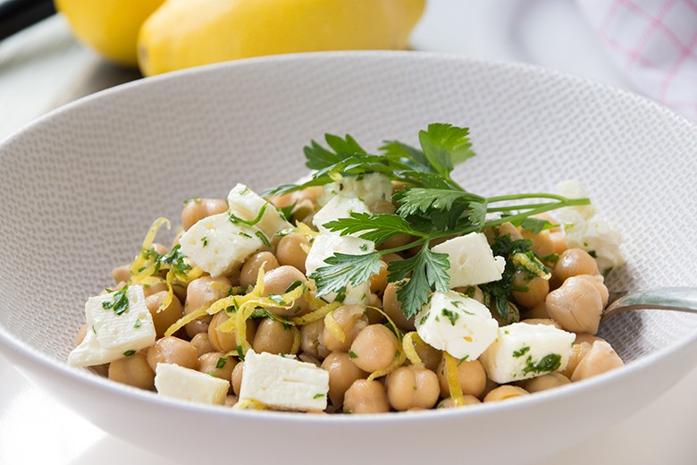 Kichererbsensalat mit Feta