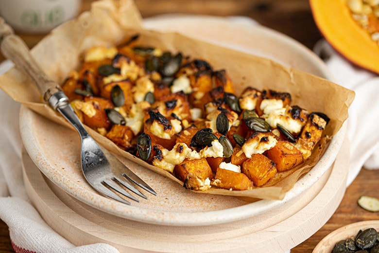 Ofenkürbis mit Feta und Honig