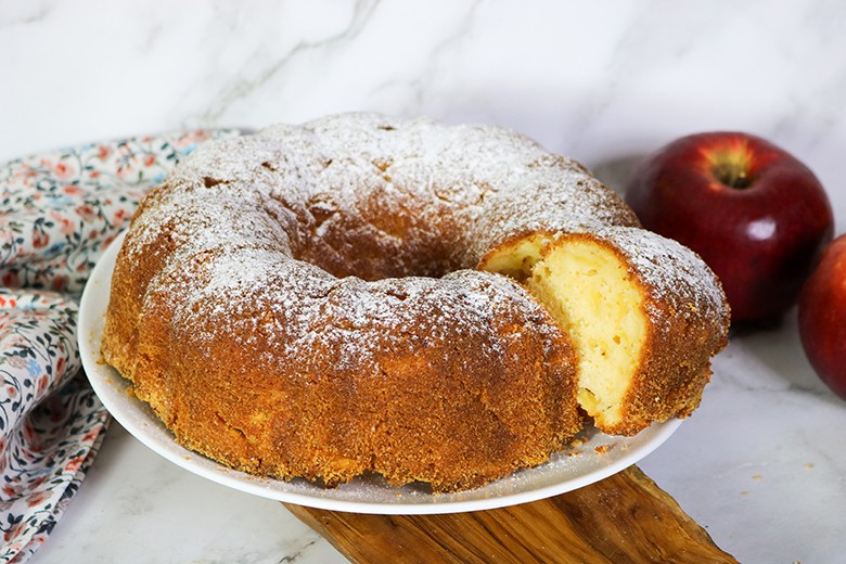 Rührkuchen mit Apfel und Quark