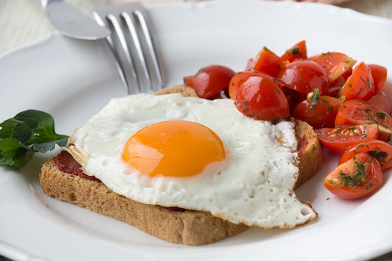 Tomate-Ei-Röstbrot