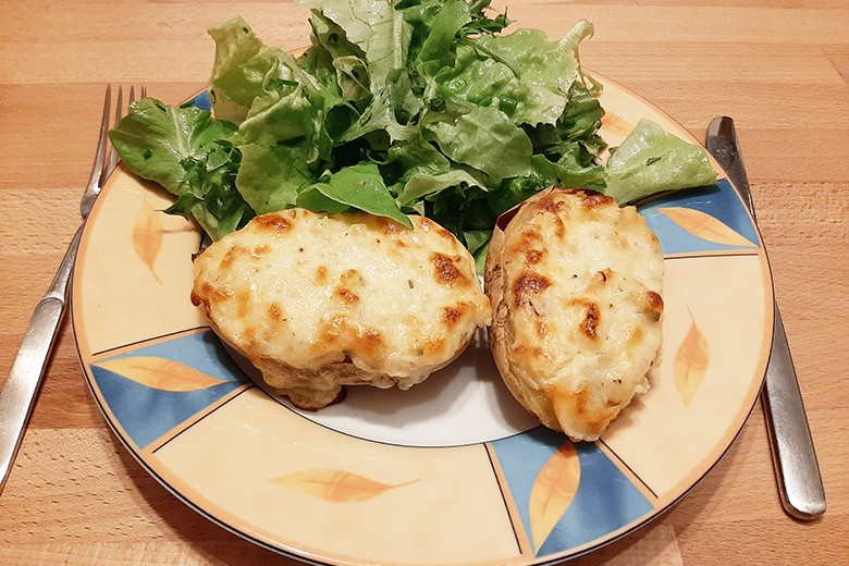 Ofenkartoffeln mit Schmand und Käse