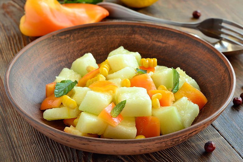 Melone-Mais-Paprika-Salat
