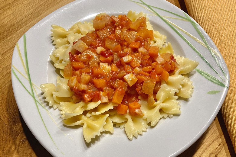 Pasta mit Möhre und Sellerie