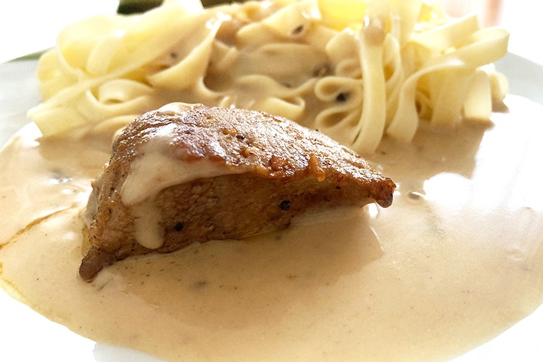 Wildschweinfilet mit Pilzsauce