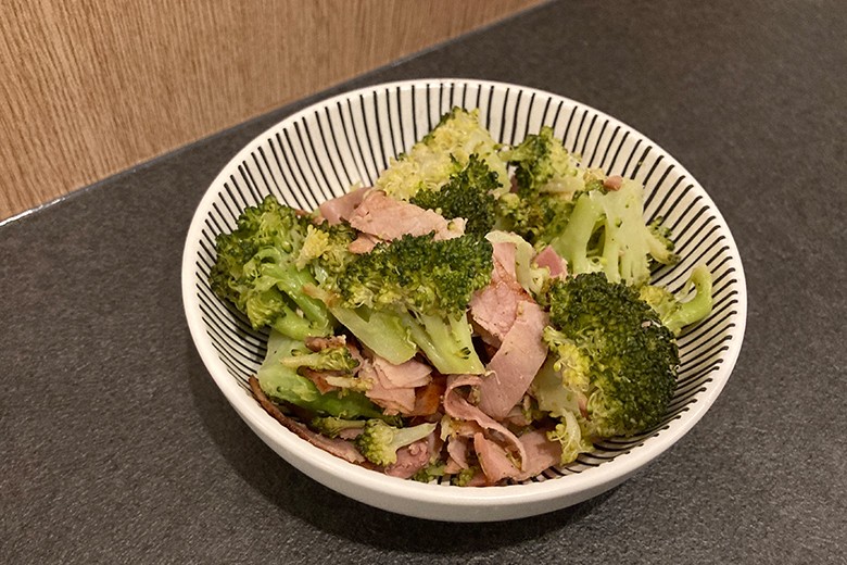 Brokkoli mit Schinken