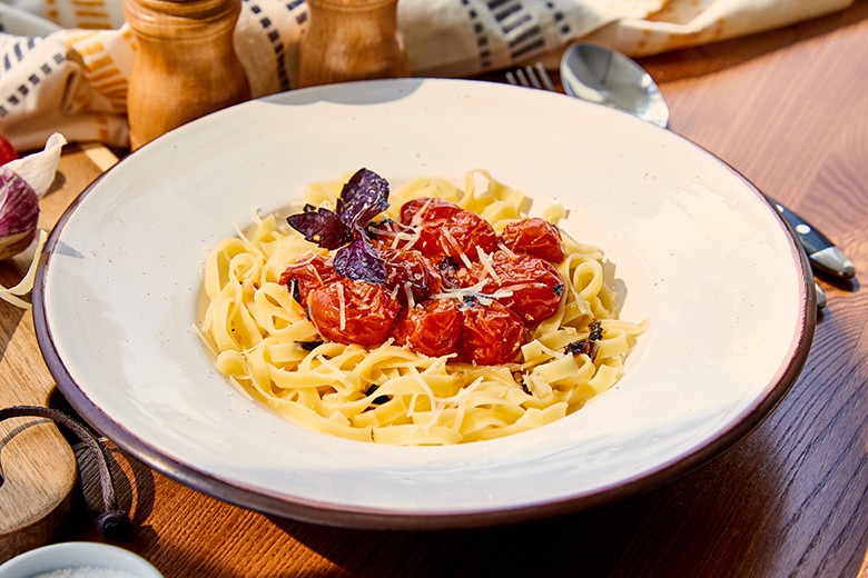 Spaghetti mit getrockneten Tomaten