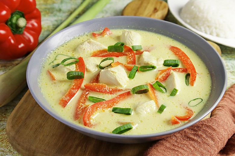 Hähnchen in Kokosmilch