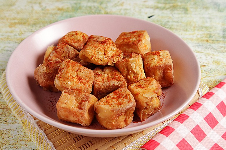 Panierte Tofuwürfel