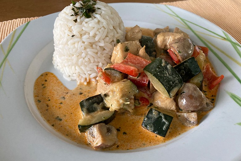 Hähnchen-Gemüse-Pfanne