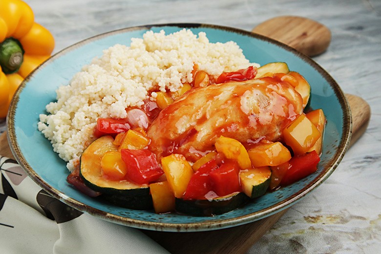 Hähnchen-Gemüse-Pfanne mit Couscous