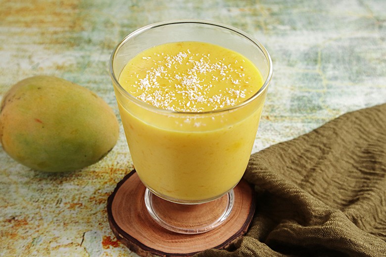 Veganer Kokos-Mangopudding