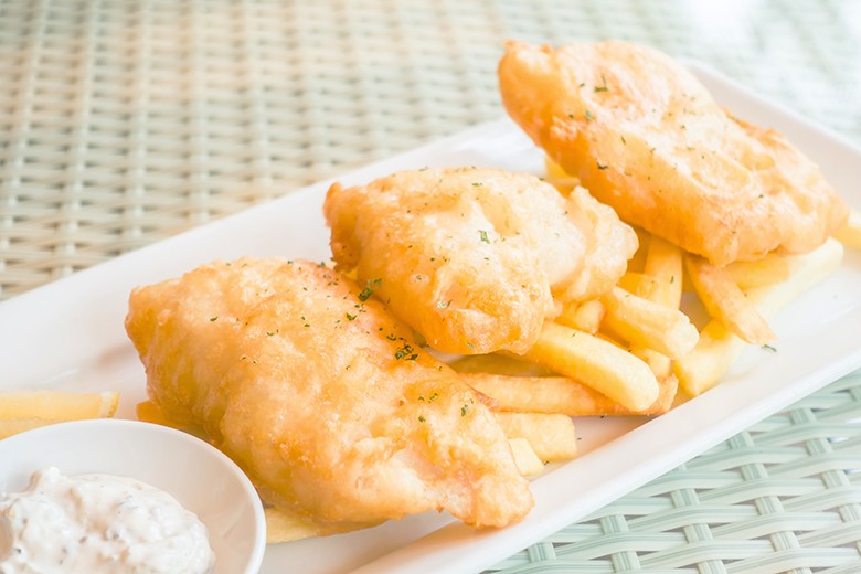 Schollenfilets im Bierteig