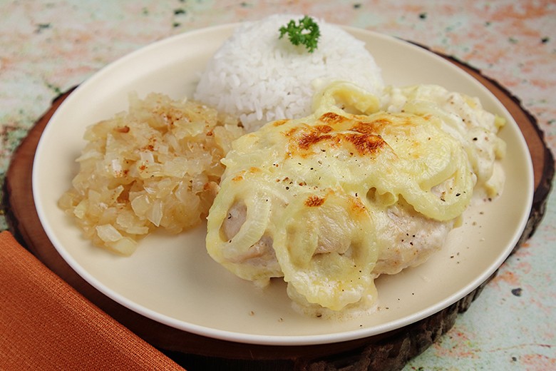 Cremiges Zwiebel-Sahne-Hähnchen