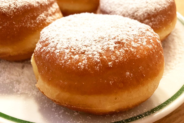 12 Rezepte zu Hefeteig - Silvester