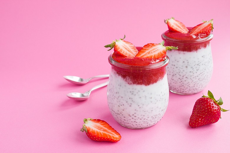 Chia-Pudding mit Erdbeeren