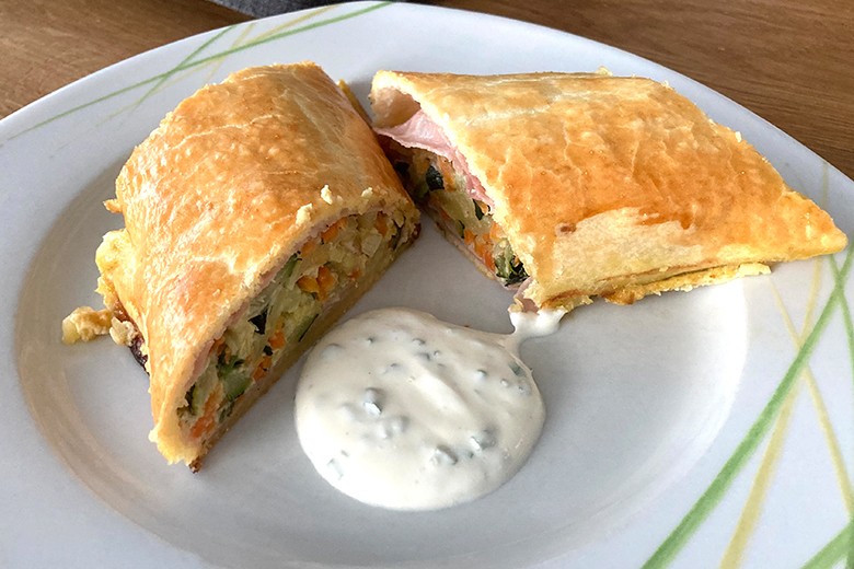 Gemüsestrudel mit Zucchini
