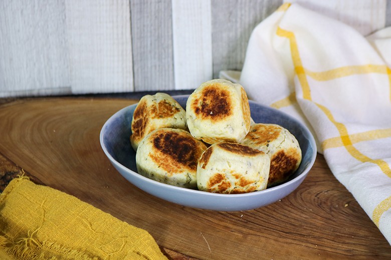 Pizzabrötchen mit Joghurt