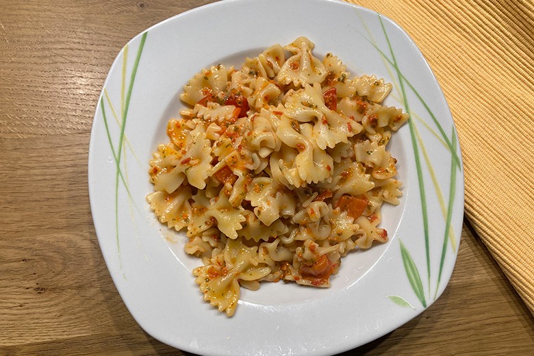 Nudeln in Paprika-Rahmsauce