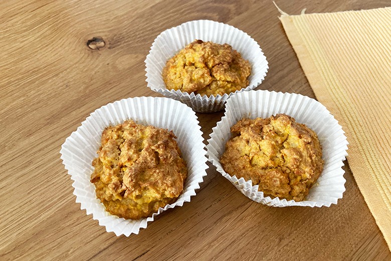 Apfel-Möhren-Frühstücksmuffins