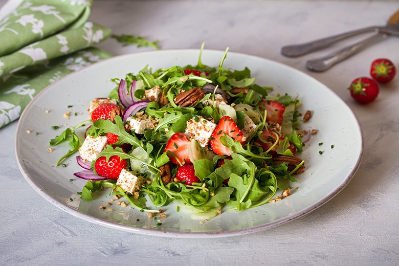 Rucola-Erdbeer-Salat