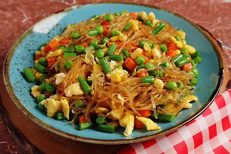 Chinapfanne mit Nudeln