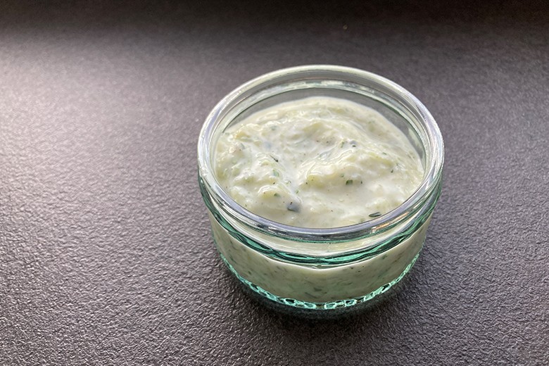 Joghurt-Gurken-Limetten-Dip
