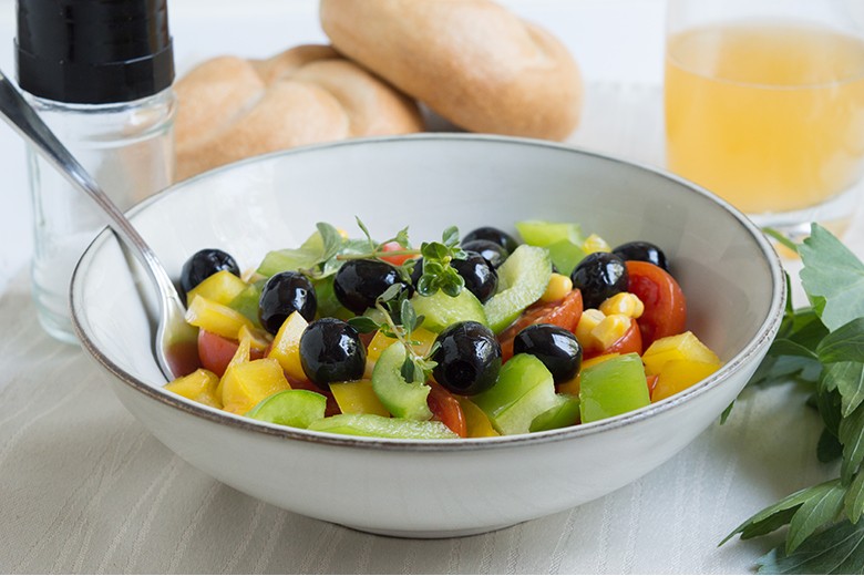 Bunter Tomatensalat