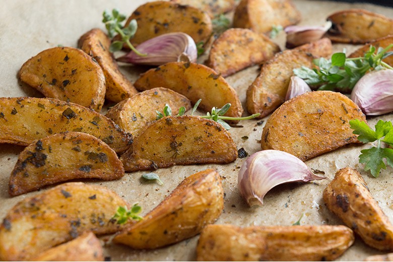 Potato Wedges mit Knoblauch und Kräutern