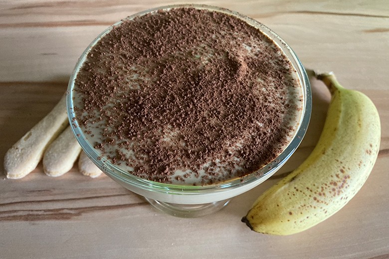 Tiramisu-Dessert mit Banane