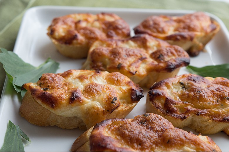 Crostini mit Schafskäse