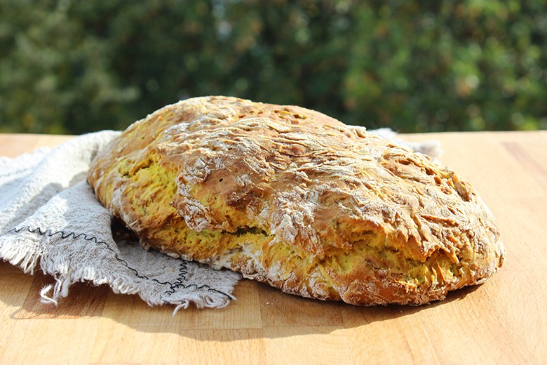 Zwiebelbrot mit Zucchini