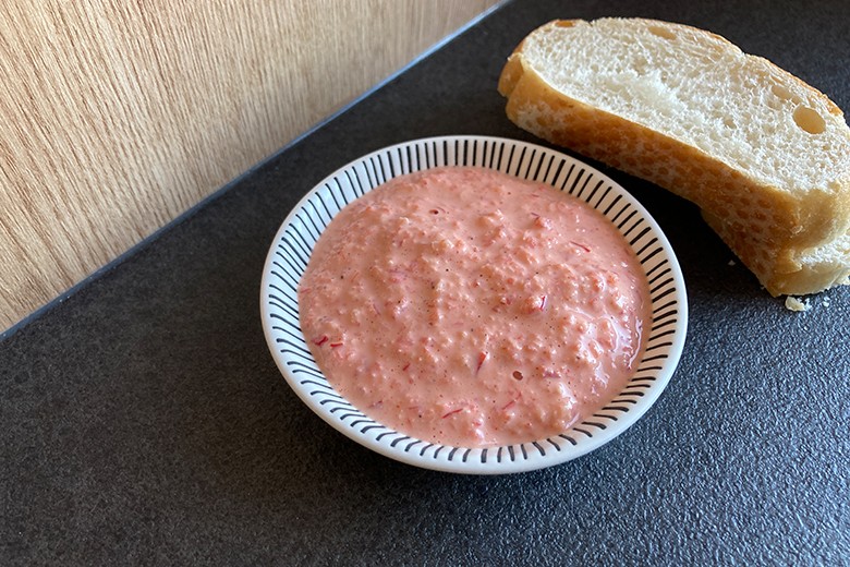 Paprika-Käse-Dip