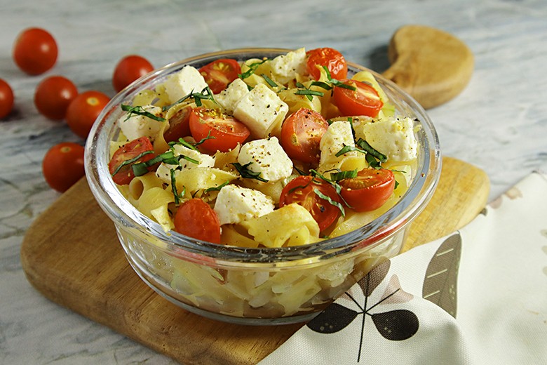 Nudelauflauf mit Feta
