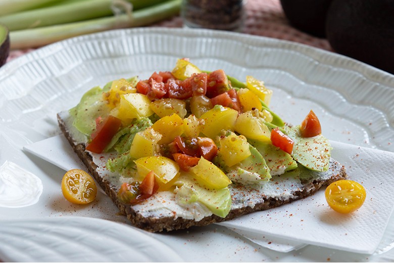 Avocado auf Vollkornbrot