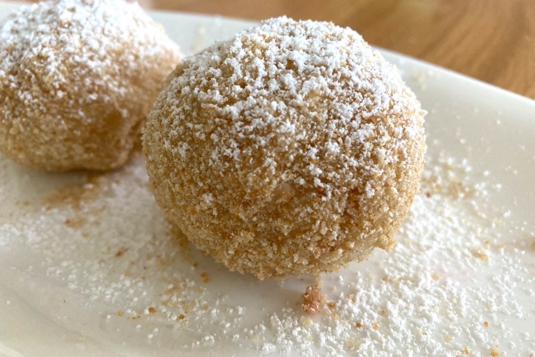 Omas Zwetschgenknödel