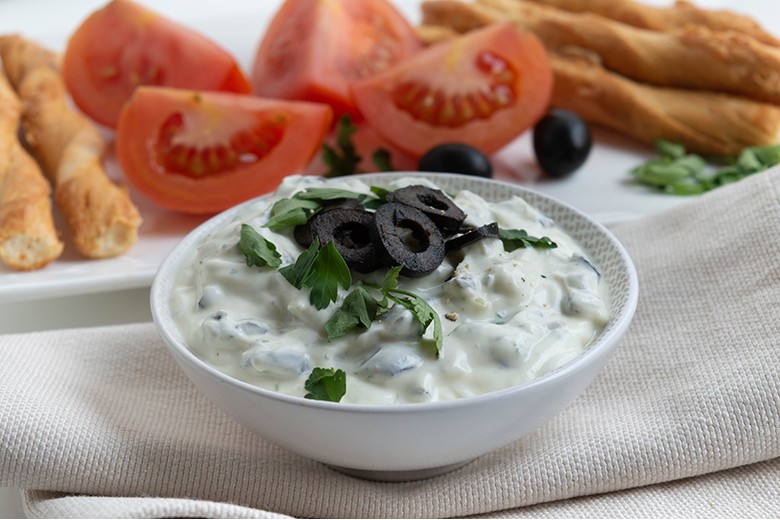 Oliven-Feta-Dip