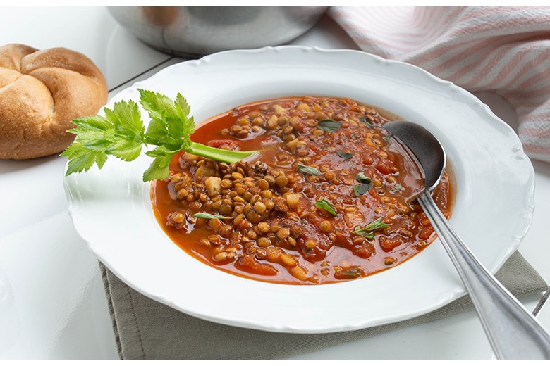 Veganer Linseneintopf mit Chili