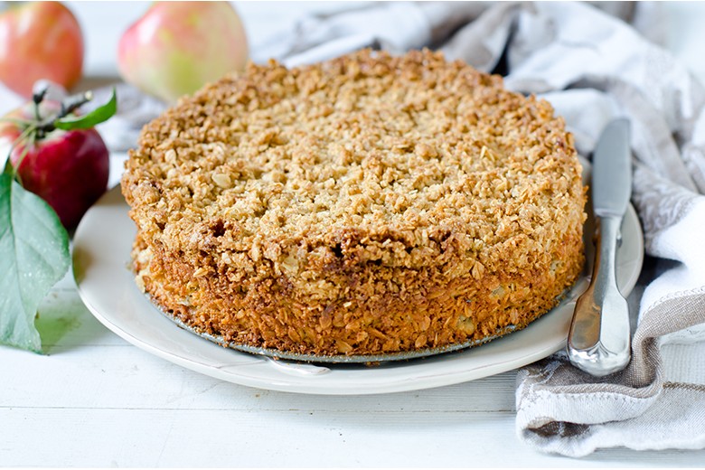 Apfel-Haferflockenkuchen