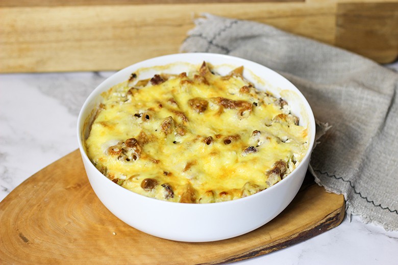 Nudelauflauf mit Hackfleisch und Zucchini