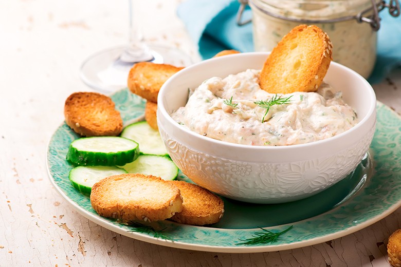Frischkäse-Dip mit Lachs