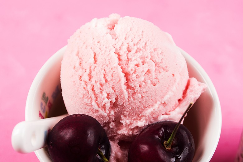 Joghurt-Kirsch-Eis